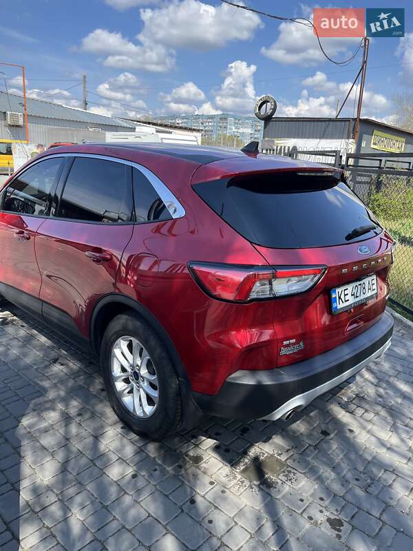 Внедорожник / Кроссовер Ford Escape 2020 в Каменском