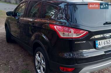 Позашляховик / Кросовер Ford Escape 2014 в 