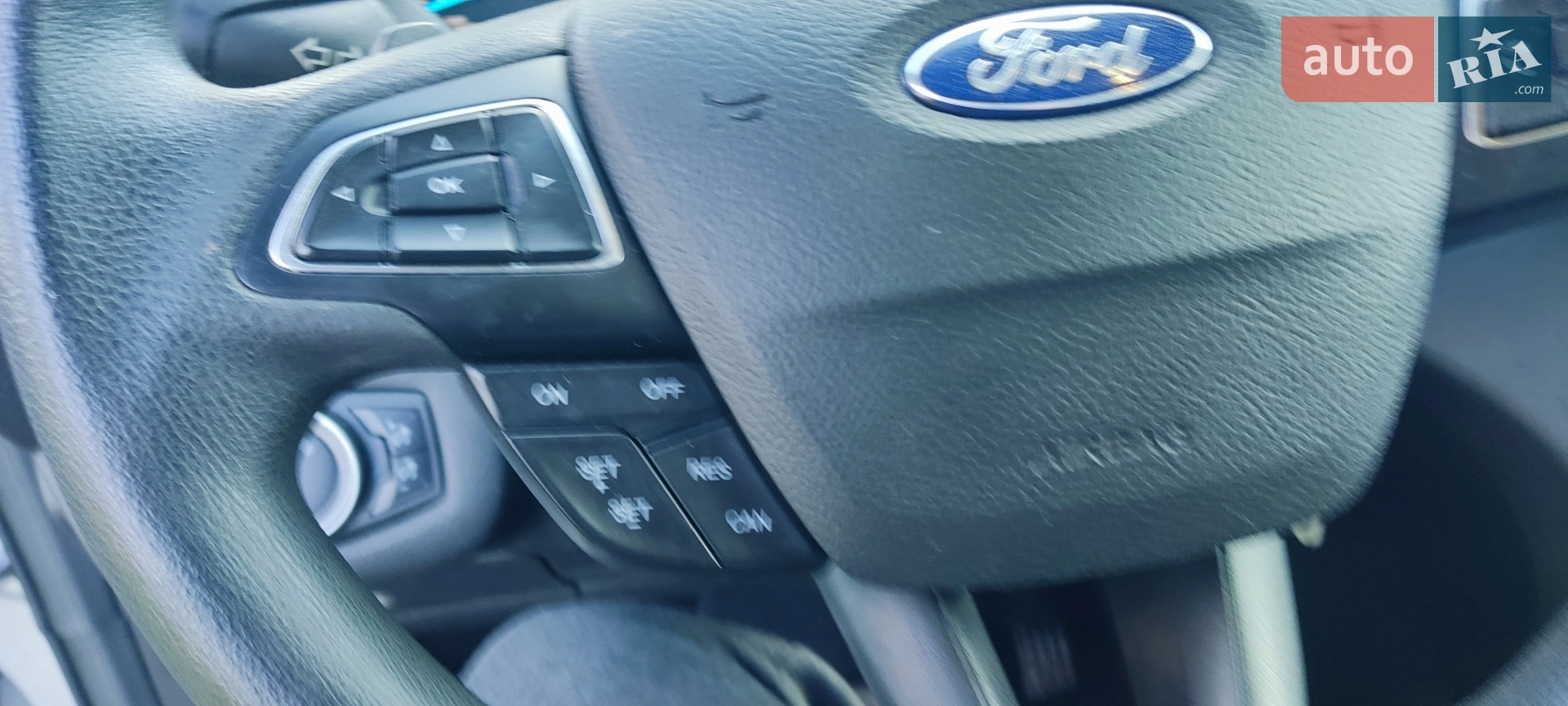 2016 Ford Escape - мініатюра 2