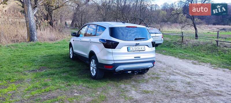 Внедорожник / Кроссовер Ford Escape 2016 в Черкассах фото 12 Внедорожник / Кроссовер Ford Escape 2016 в Черкассах