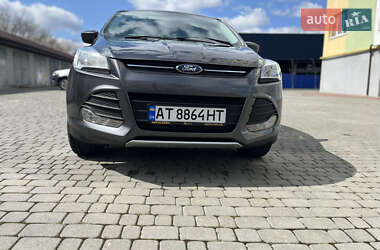 Внедорожник / Кроссовер Ford Escape 2015 в 