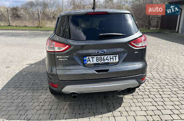 Внедорожник / Кроссовер Ford Escape 2015 в 