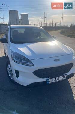 Внедорожник / Кроссовер Ford Escape 2022 в 