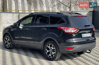 Позашляховик / Кросовер Ford Escape 2014 в 