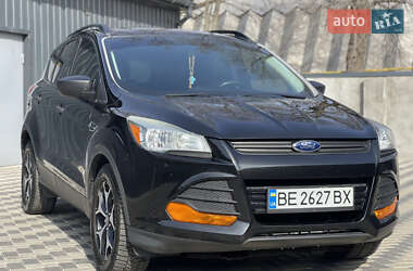 Позашляховик / Кросовер Ford Escape 2014 в 
