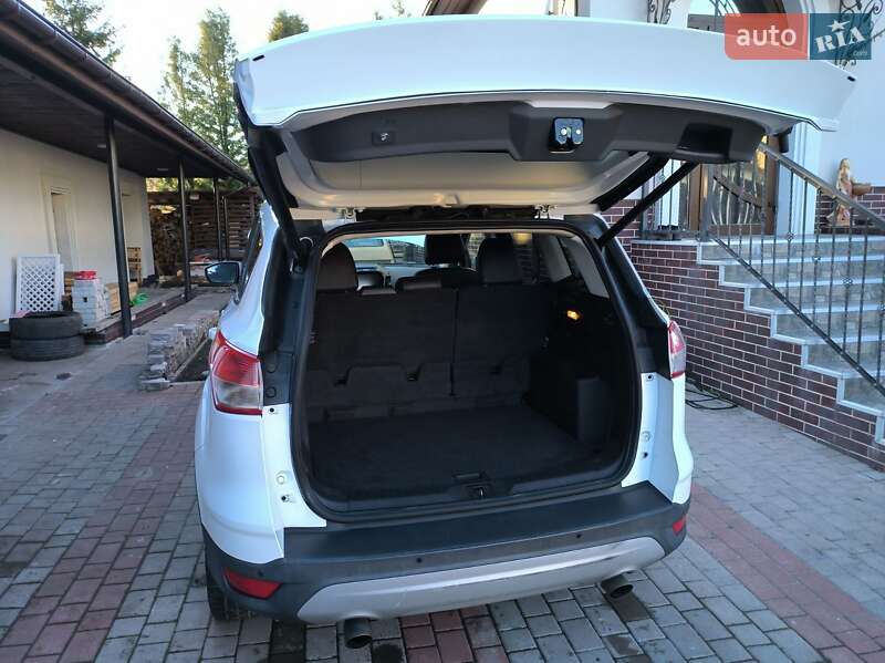 Внедорожник / Кроссовер Ford Escape 2014 в Тернополе