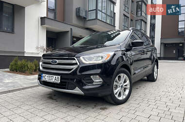 Внедорожник / Кроссовер Ford Escape 2019 в 