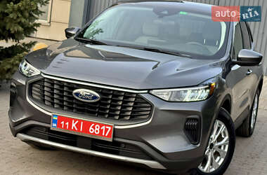 Внедорожник / Кроссовер Ford Escape 2023 в 
