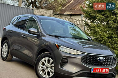 Внедорожник / Кроссовер Ford Escape 2023 в 