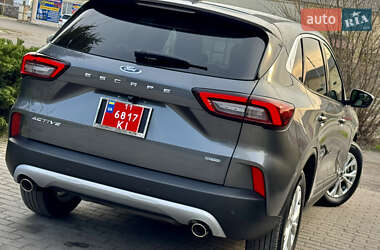 Внедорожник / Кроссовер Ford Escape 2023 в 