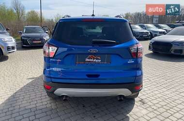 Внедорожник / Кроссовер Ford Escape 2017 в 