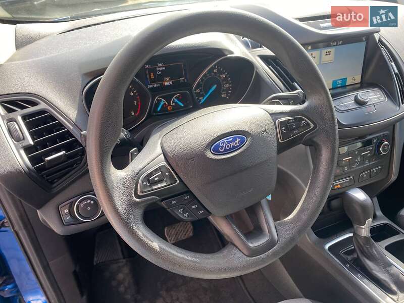 Позашляховик / Кросовер Ford Escape 2017 в Львові
