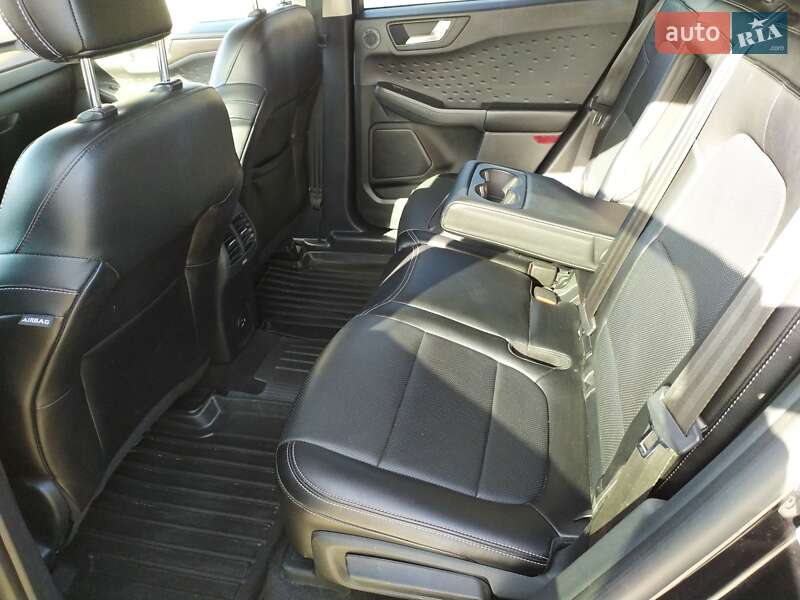 Внедорожник / Кроссовер Ford Escape 2020 в Киеве фото 60 Внедорожник / Кроссовер Ford Escape 2020 в Киеве