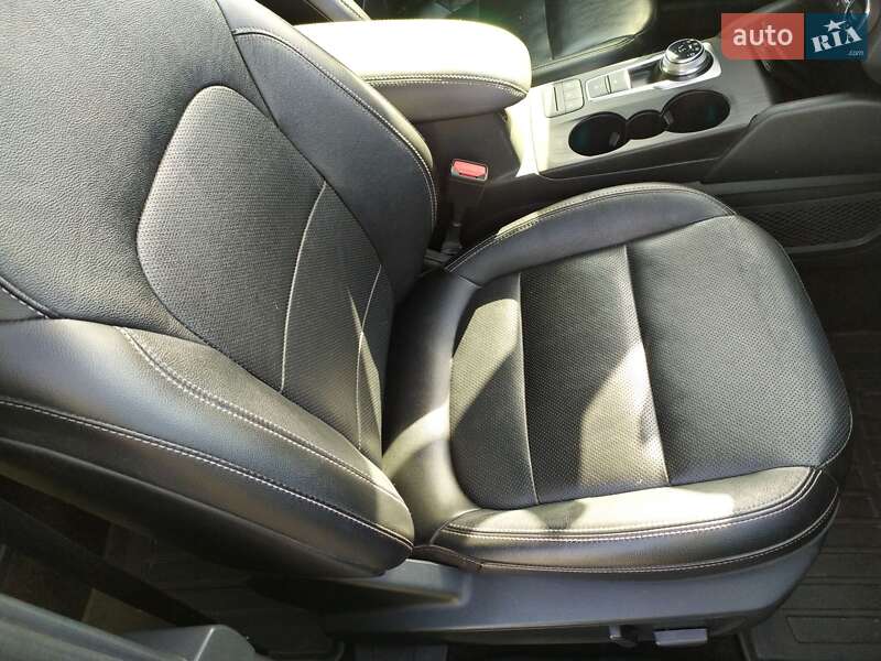 Внедорожник / Кроссовер Ford Escape 2020 в Киеве фото 67 Внедорожник / Кроссовер Ford Escape 2020 в Киеве