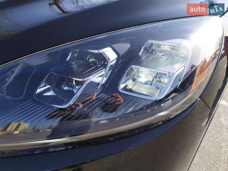 Внедорожник / Кроссовер Ford Escape 2020 в Киеве фото 88 Внедорожник / Кроссовер Ford Escape 2020 в Киеве