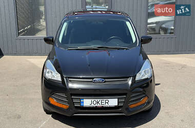 Внедорожник / Кроссовер Ford Escape 2015 в 