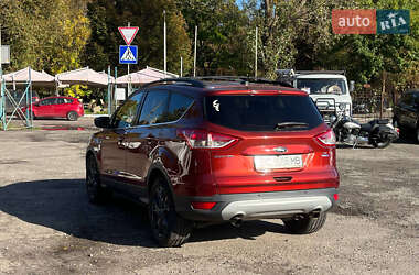Внедорожник / Кроссовер Ford Escape 2014 в 