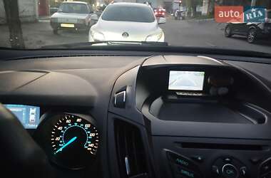 Внедорожник / Кроссовер Ford Escape 2014 в 