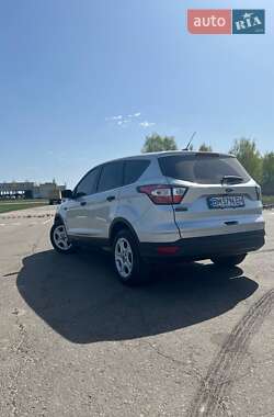 Внедорожник / Кроссовер Ford Escape 2017 в 