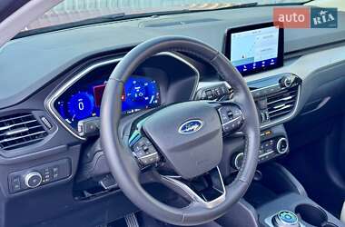 Внедорожник / Кроссовер Ford Escape 2022 в 