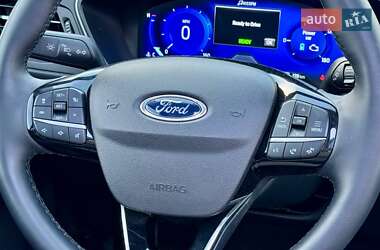 Внедорожник / Кроссовер Ford Escape 2022 в 