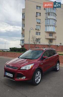 Внедорожник / Кроссовер Ford Escape 2014 в 