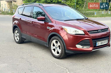 Позашляховик / Кросовер Ford Escape 2014 в 