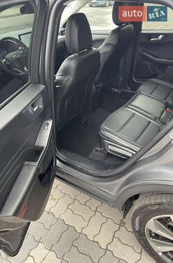 Внедорожник / Кроссовер Ford Escape 2023 в 