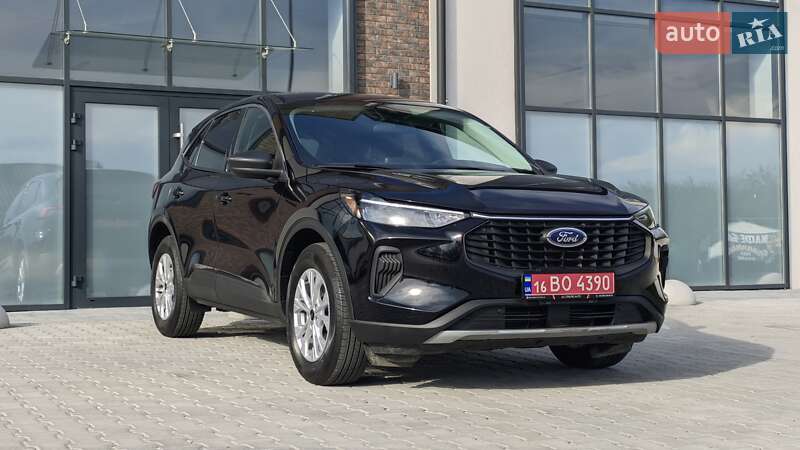 Внедорожник / Кроссовер Ford Escape 2023 в Тернополе