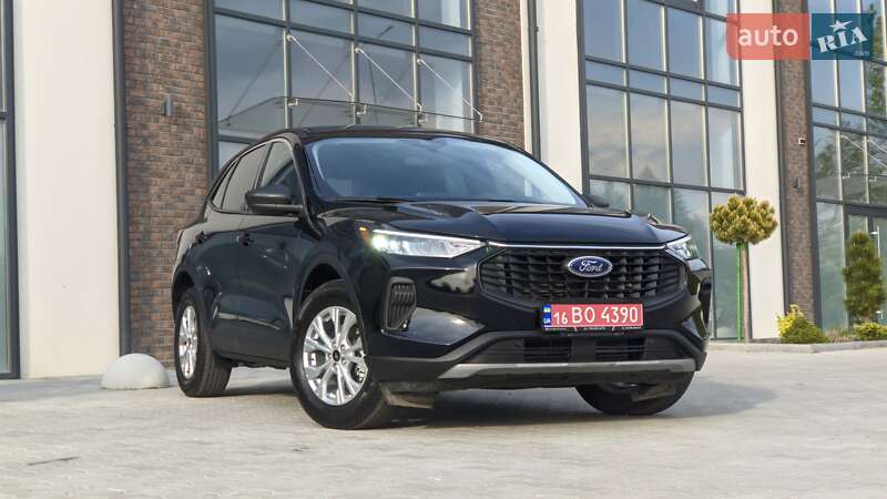Внедорожник / Кроссовер Ford Escape 2023 в Тернополе