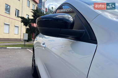 Внедорожник / Кроссовер Ford Escape 2022 в 