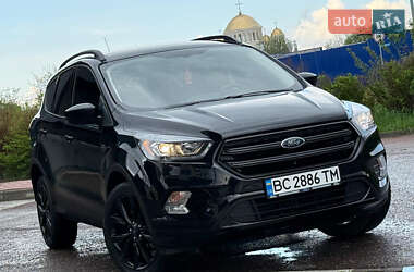 Позашляховик / Кросовер Ford Escape 2019 в 