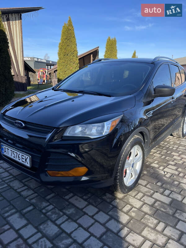 Внедорожник / Кроссовер Ford Escape 2014 в Косове