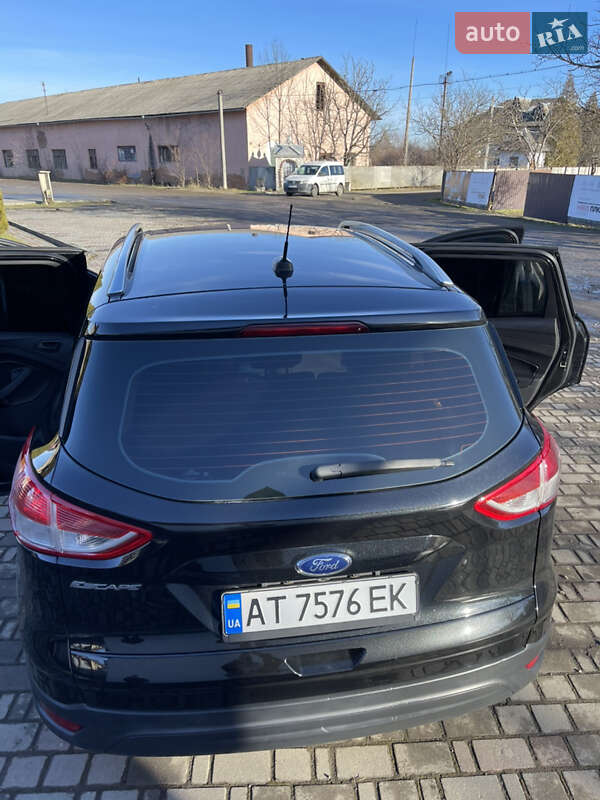 Внедорожник / Кроссовер Ford Escape 2014 в Косове