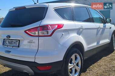 Внедорожник / Кроссовер Ford Escape 2014 в 