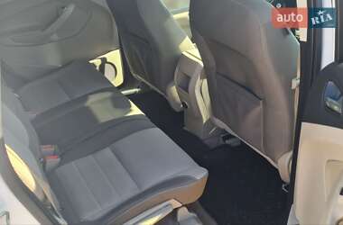 Внедорожник / Кроссовер Ford Escape 2014 в 
