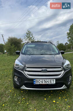 Позашляховик / Кросовер Ford Escape 2017 в Тернополі