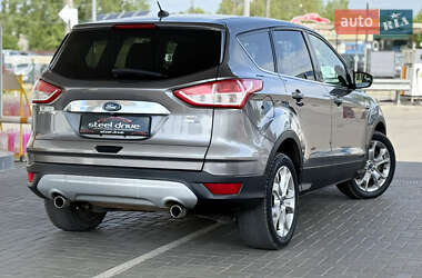Внедорожник / Кроссовер Ford Escape 2013 в 