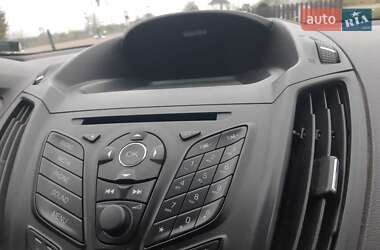Внедорожник / Кроссовер Ford Escape 2014 в 