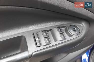 Внедорожник / Кроссовер Ford Escape 2014 в 