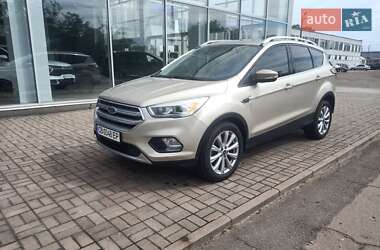 Внедорожник / Кроссовер Ford Escape 2017 в Чернигове