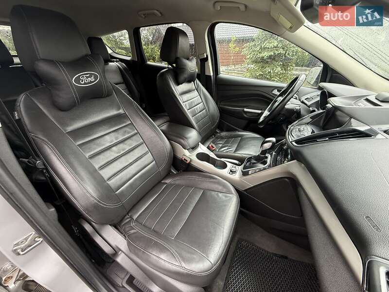 Позашляховик / Кросовер Ford Escape 2013 в Львові