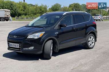 Внедорожник / Кроссовер Ford Escape 2015 в 