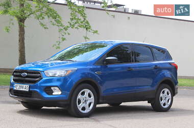 Позашляховик / Кросовер Ford Escape 2019 в 