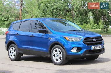 Позашляховик / Кросовер Ford Escape 2019 в 