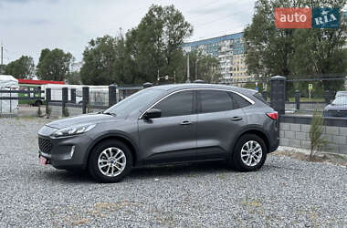 Внедорожник / Кроссовер Ford Escape 2022 в 