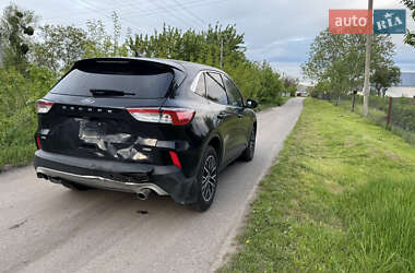 Внедорожник / Кроссовер Ford Escape 2022 в 