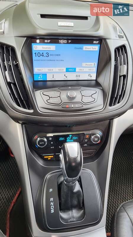 Внедорожник / Кроссовер Ford Escape 2015 в Чернигове