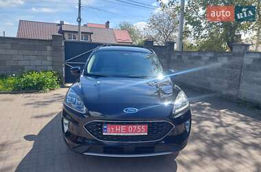 Позашляховик / Кросовер Ford Escape 2019 в 