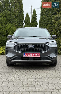 Позашляховик / Кросовер Ford Escape 2023 в 